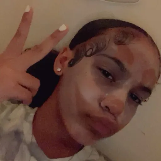 creator Bxrbie._'s avatar