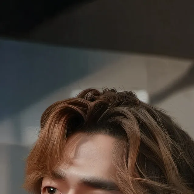 chat with ai character: ndjdj