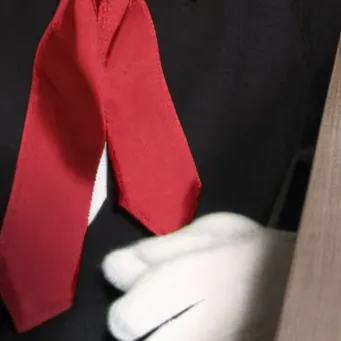 chat with ai character: DJ