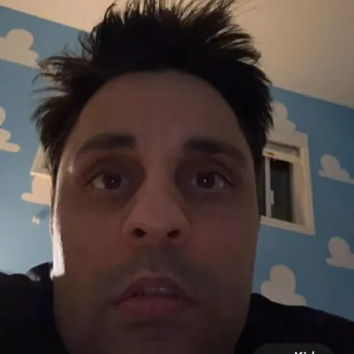 creator oxipirt🫀🎸's avatar