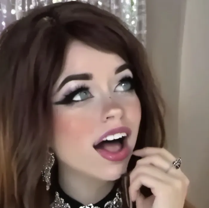 chat with ai character: Lily