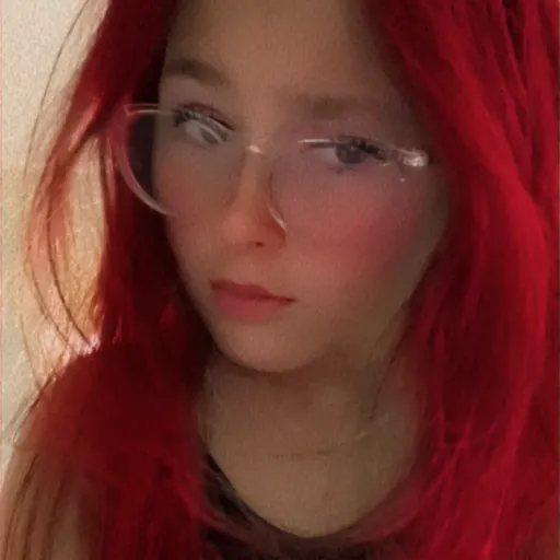 creator Lydiya A's avatar