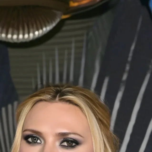 chat with ai character: Scarlett johansson