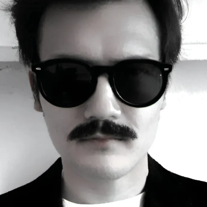 chat with ai character: Dave Lee