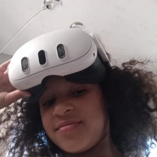 creator Talkior-kqGJrnws's avatar