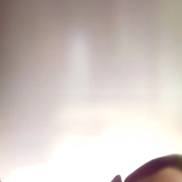 chat with ai character: Martin