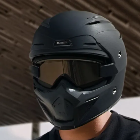 chat with ai character: Tanner