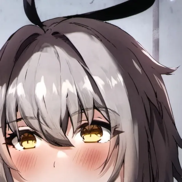 chat with ai character: Leila