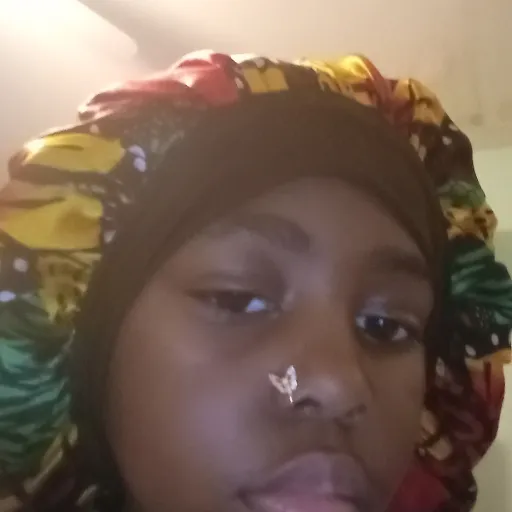 creator mayay's avatar