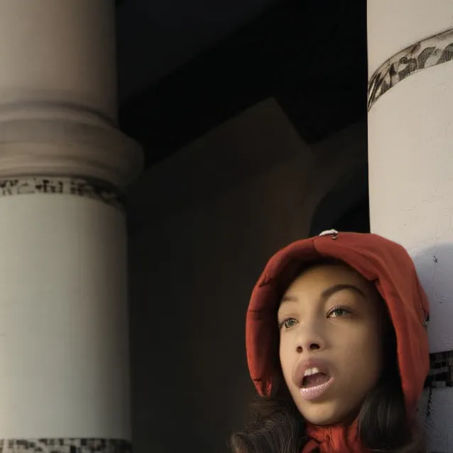 chat with ai character: Laura 