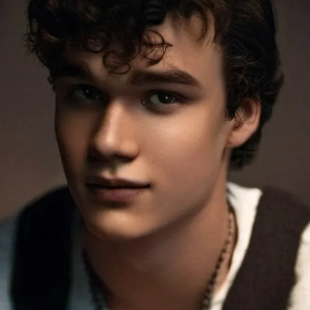 chat with ai character: mattheo riddle