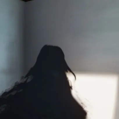 chat with ai character: ?.