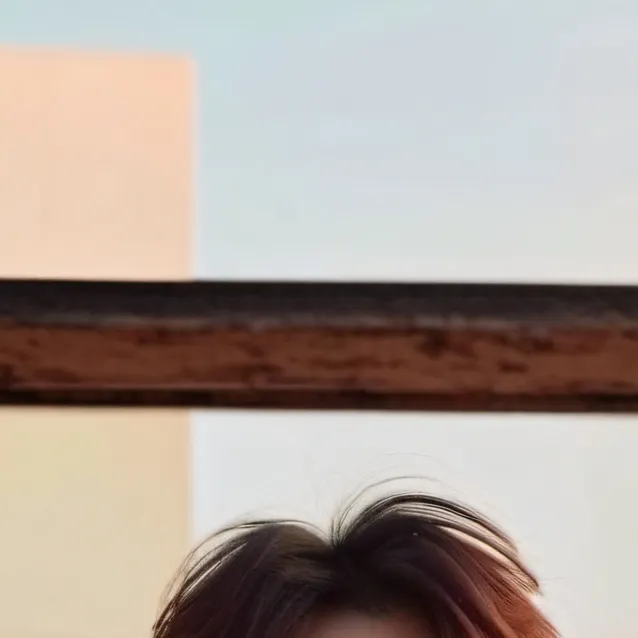 chat with ai character: Lee know