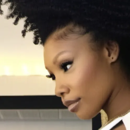 chat with ai character: Blessence 