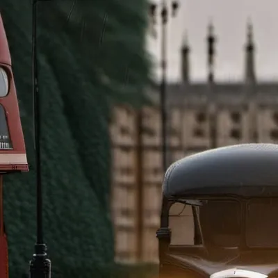 chat with ai character: Lockwood and Co.