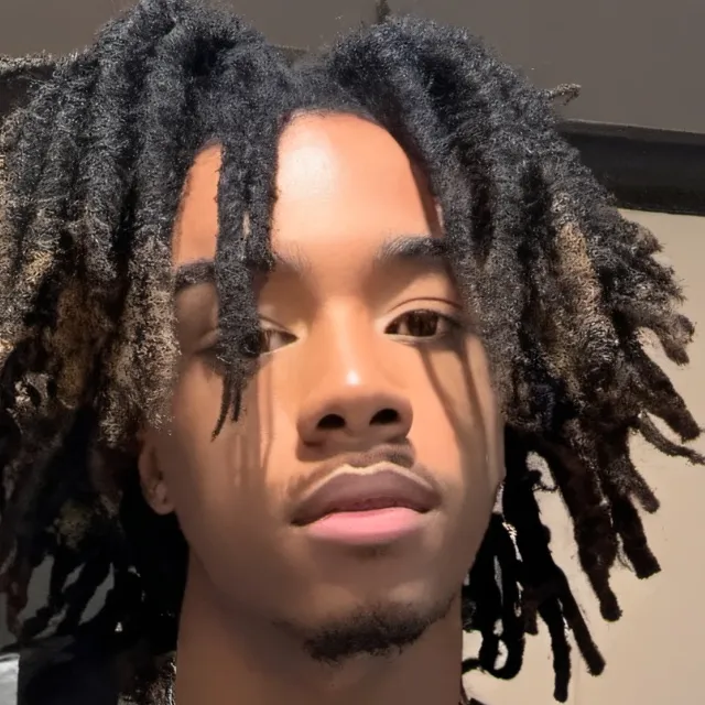 chat with ai character: Kai😻🖕🏾