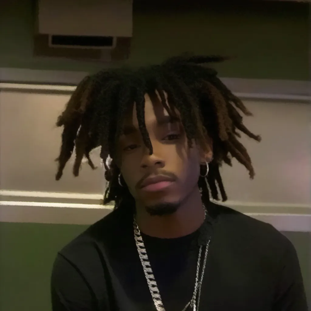 chat with ai character: Jamarion😻