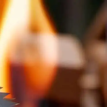 chat with ai character: sawblade crew