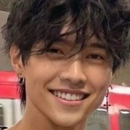 chat with ai character: Kaiden