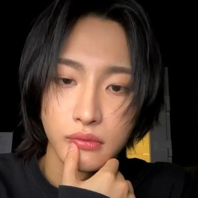 chat with ai character: Seonghwa