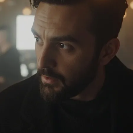 chat with ai character: Andrew 