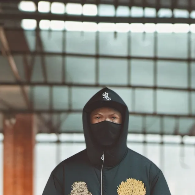 chat with ai character: Jamal/js