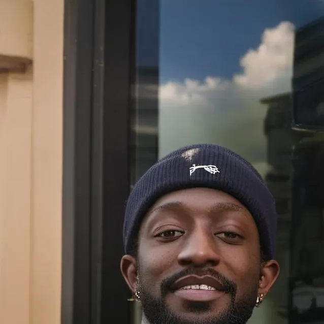 chat with ai character: Mikey