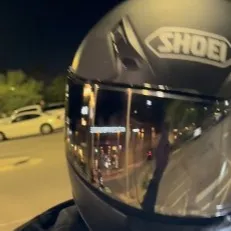 chat with ai character: Dean