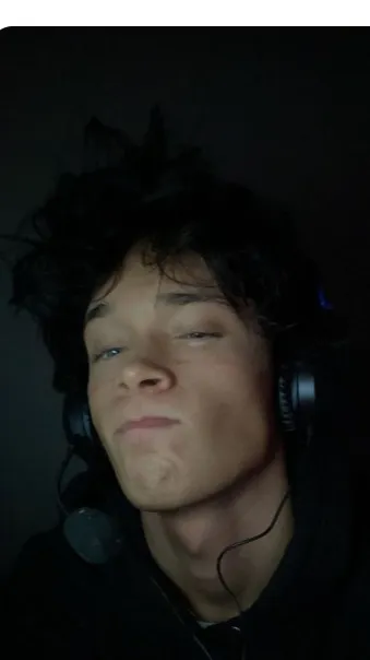 ai character: Dominic background