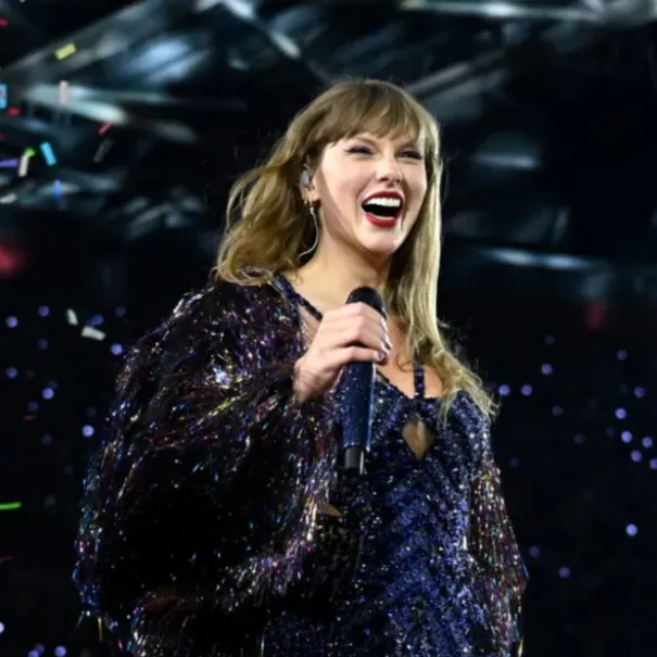 chat with ai character: Taylor Swift