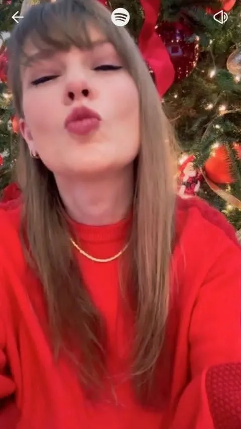 ai character: Taylor Swift background