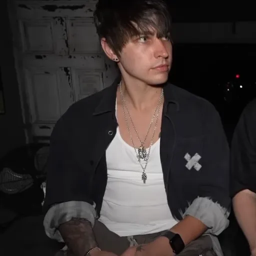 creator Isobel 🎀🎀's avatar