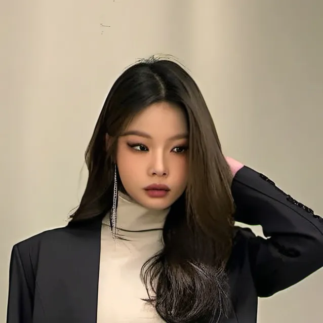 chat with ai character: Jen Kim