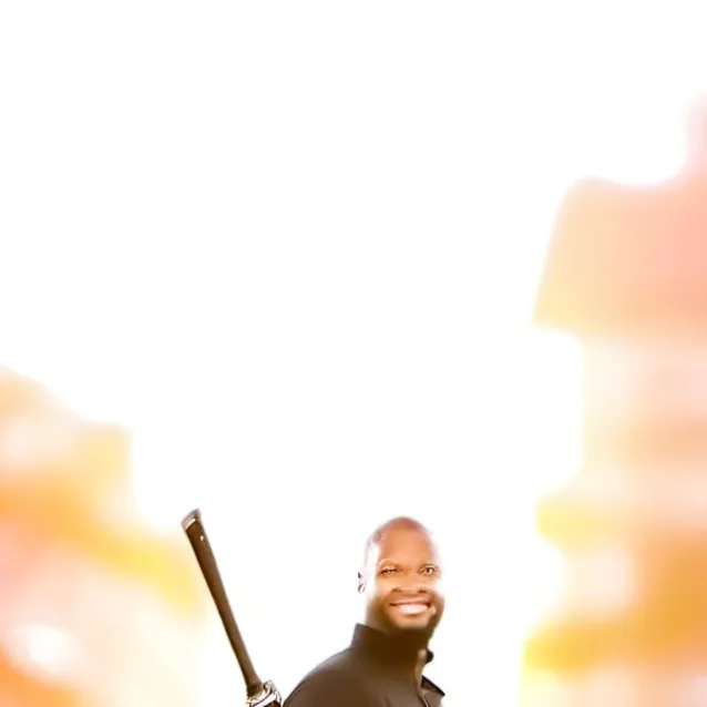 chat with ai character: le bon bon