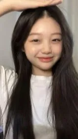 ai character: Ivie background