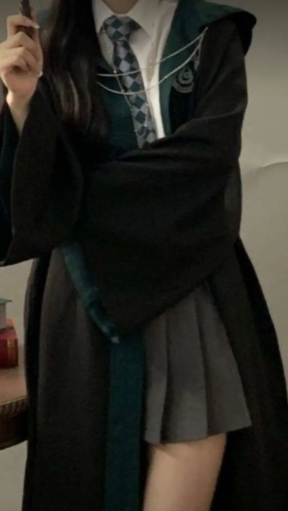 ai character: Hogwarts  background