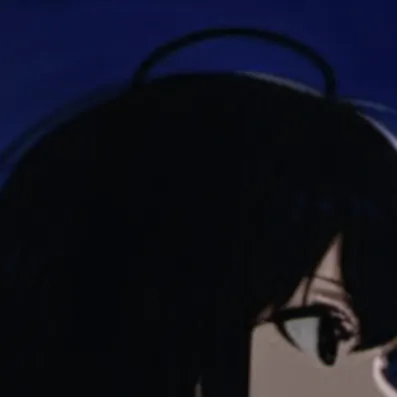 chat with ai character: Luna Edna 