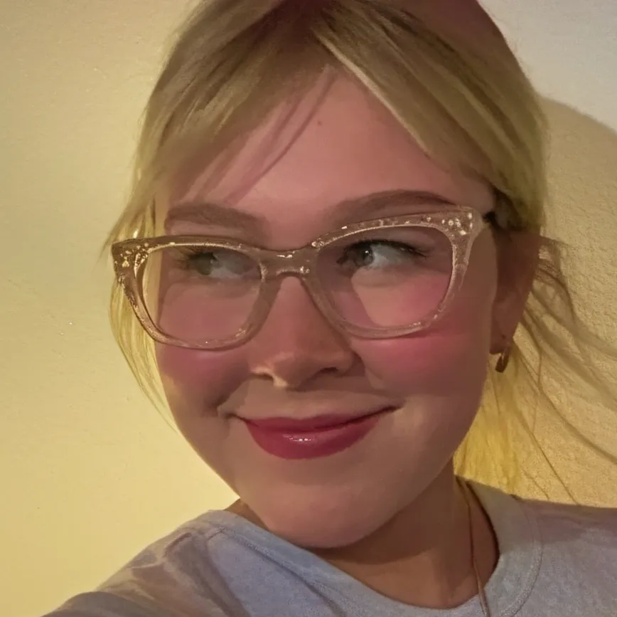 chat with ai character: Brooke Myler