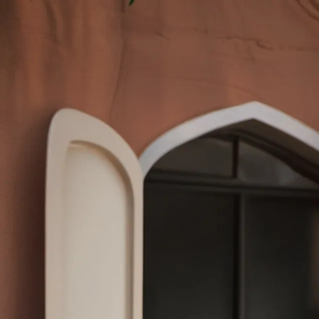 chat with ai character: mean sofia