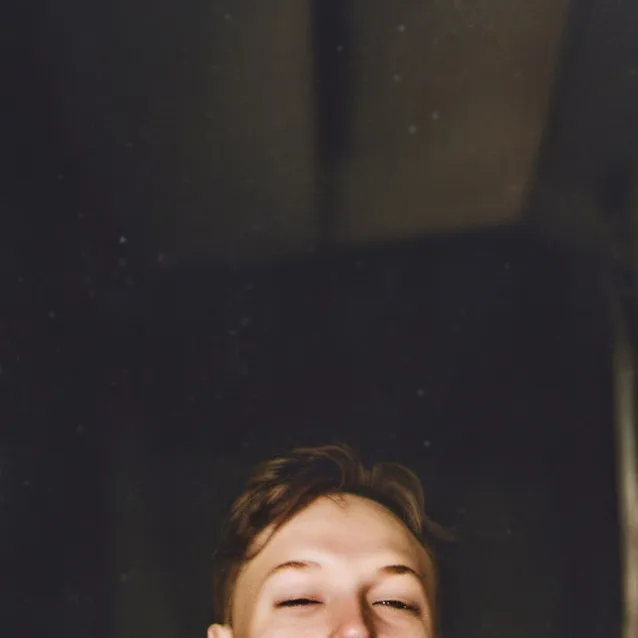 chat with ai character: ran