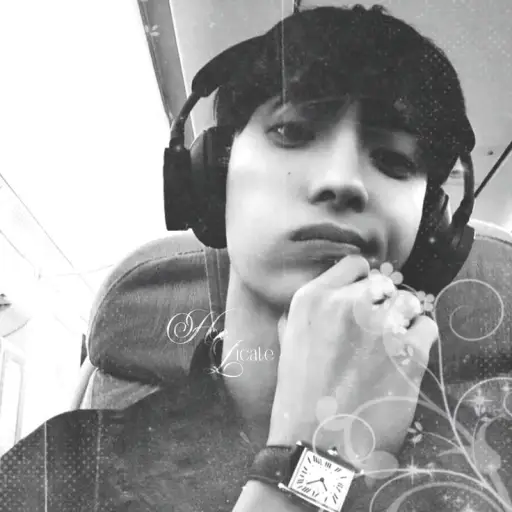 creator 系列‼️ (🇬🇷)'s avatar