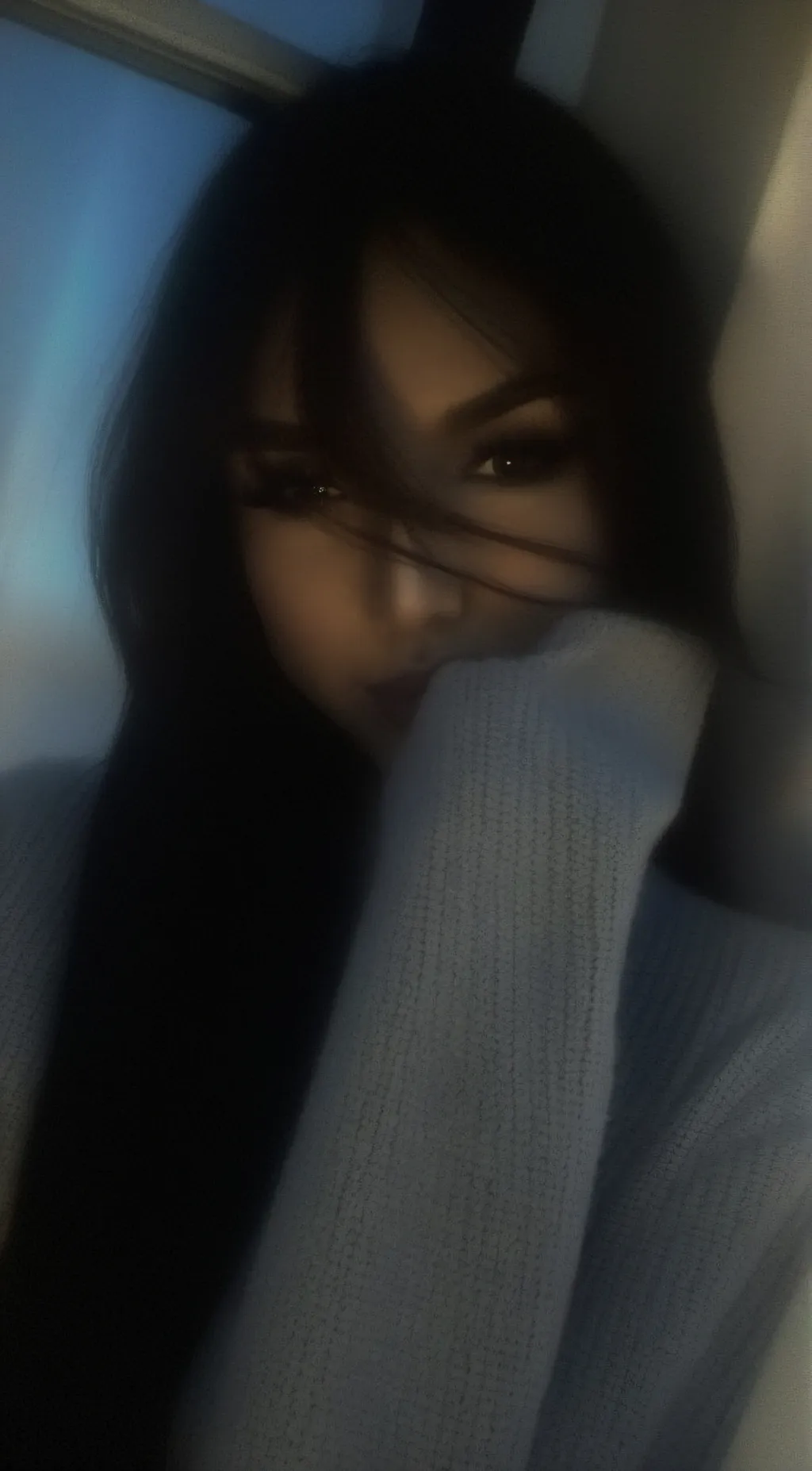 Talkie AI - Chat with Elizabeth