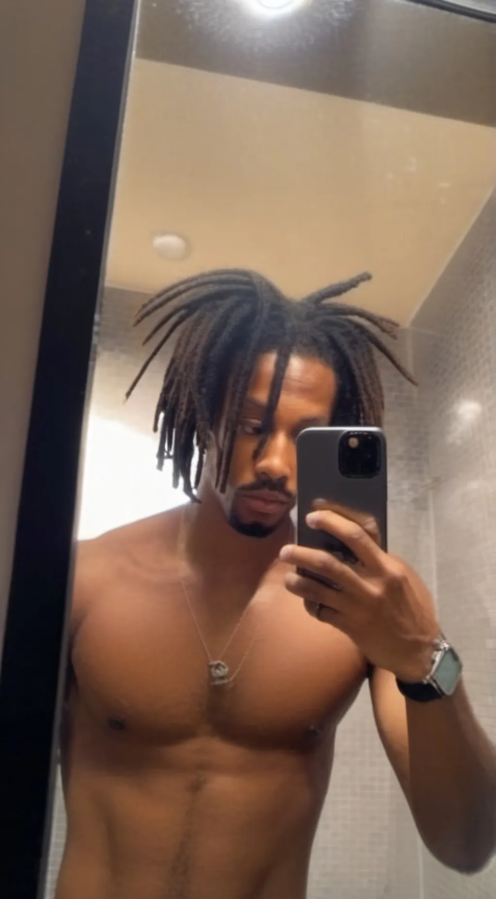 ai character: Omar background