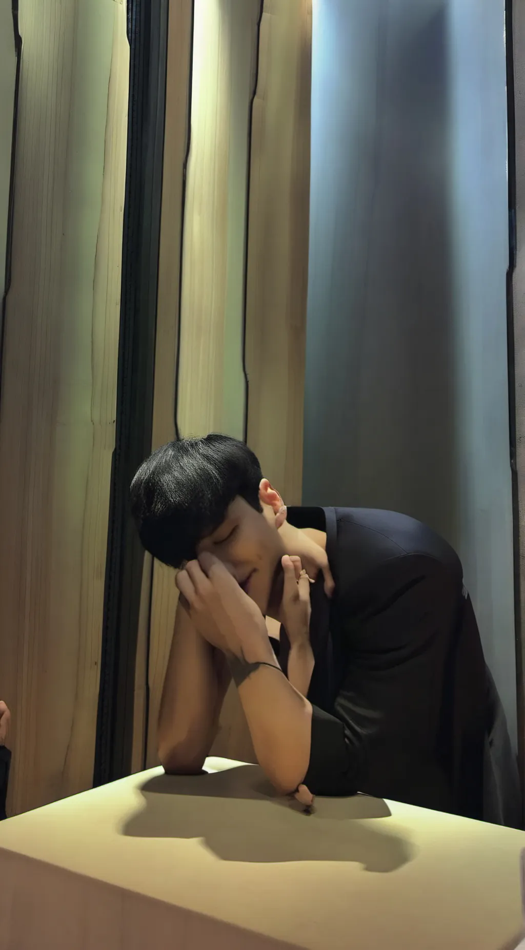 ai character: Albert background