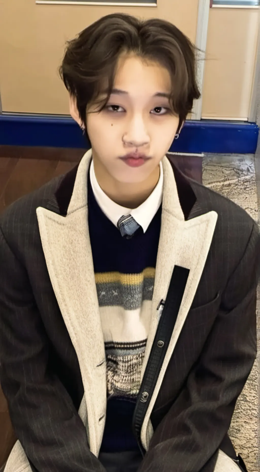 ai character: Felix  background