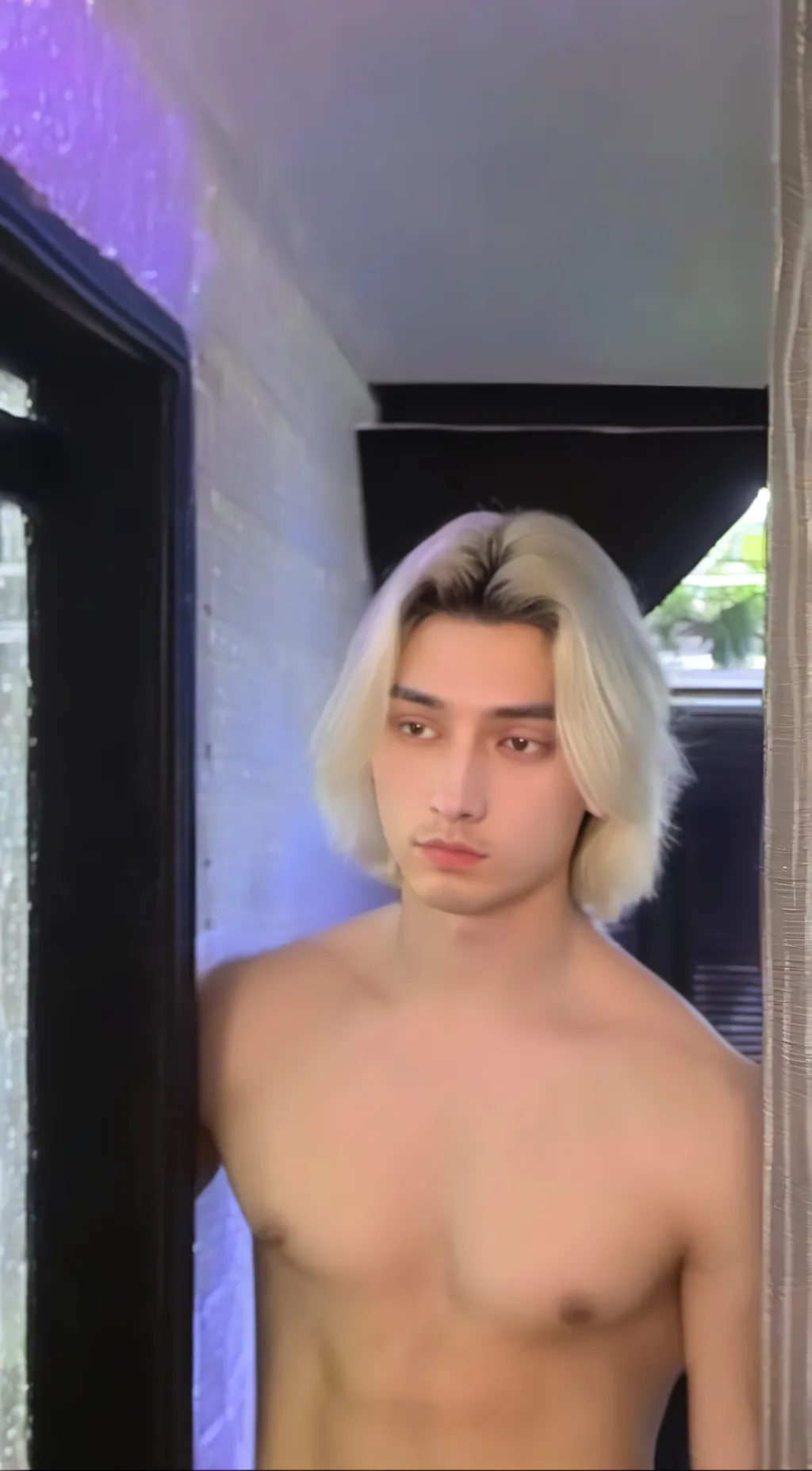 ai character:  noah  background