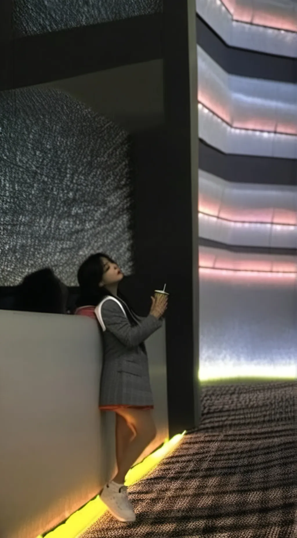 ai character: Jesŝica background