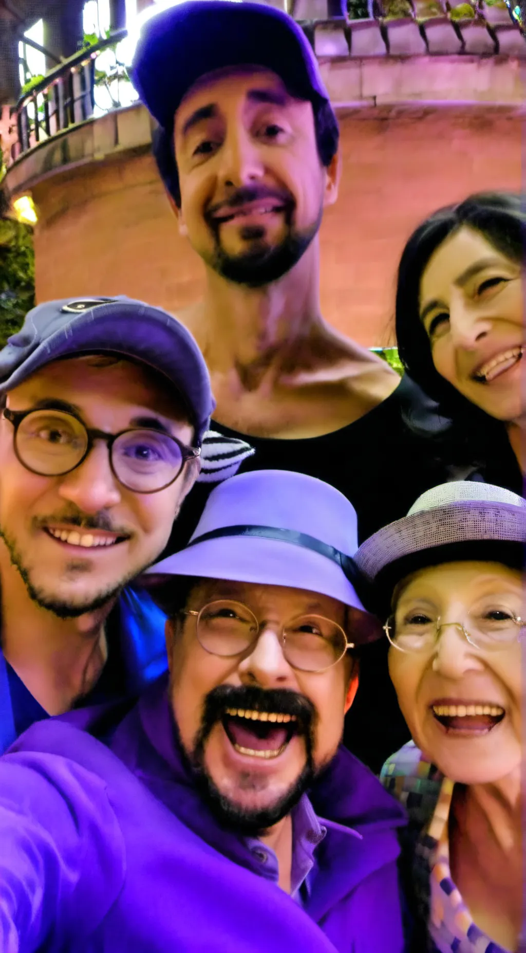 ai character: Linda background