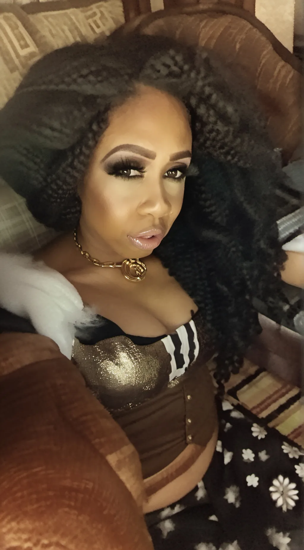 ai character: mz Foxxie background