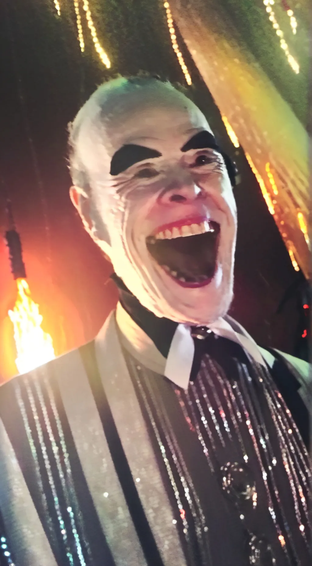 Talkie AI - Chat with Clown